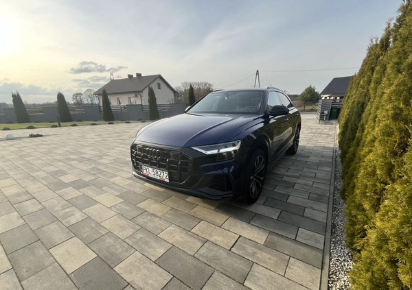 Audi SQ8 cena 399000 przebieg: 54000, rok produkcji 2021 z Pabianice małe 379